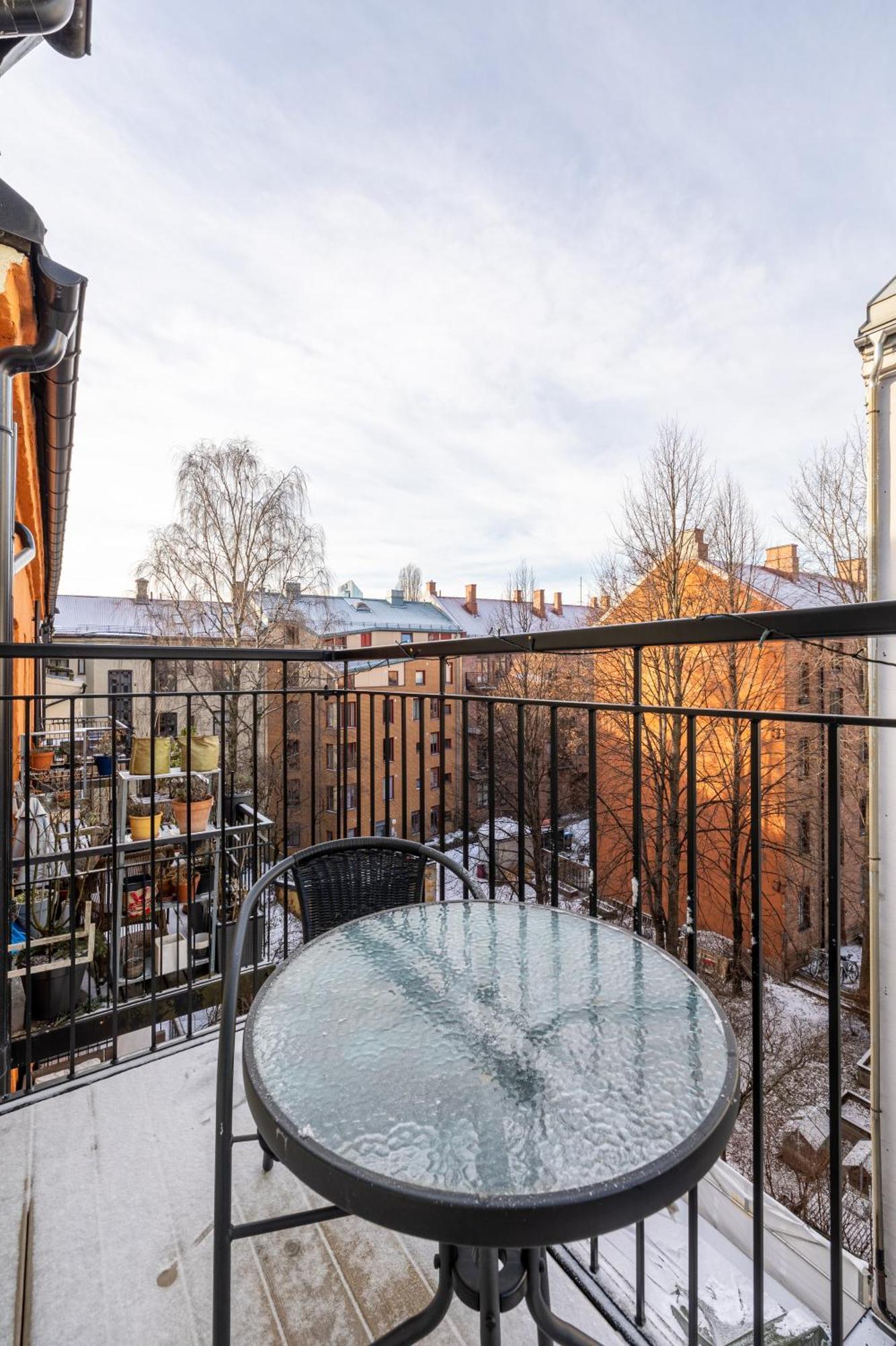 Beautiful Space With Balcony 오슬로 외부 사진